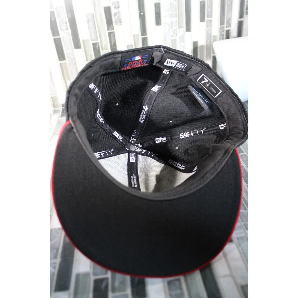 New‎ Era New York Yankess Fitted Hat Size 7 1/2